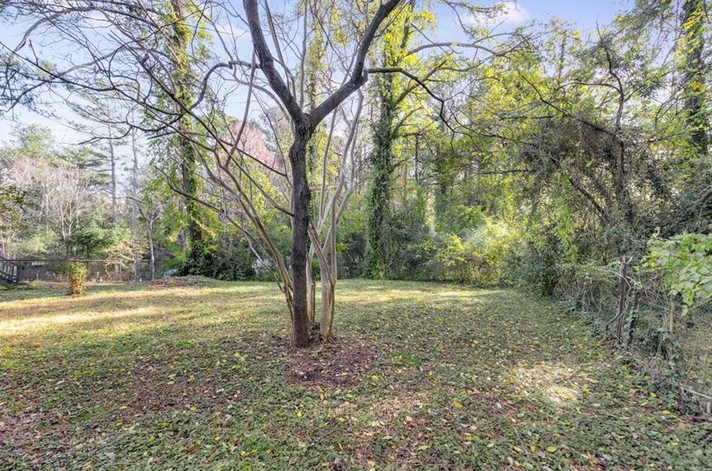 1644 Columbia Cir, Decatur GA  30032-4607 exterior