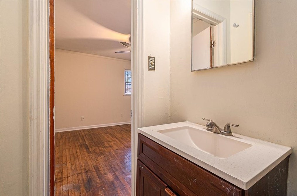 2071 Bluffton Way, Decatur GA  30035-2306 exterior