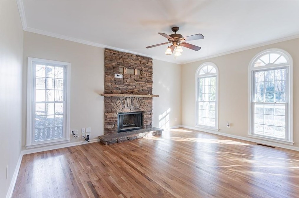 2774 Still Lake Dr, Acworth, GA 30102-1183
