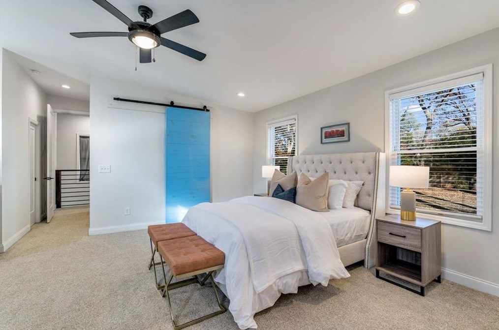 1924 Bonner St, Decatur GA  30032-4105 exterior