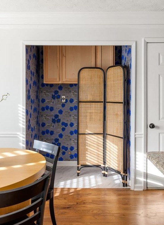 113 Mary Gay Ct, Decatur GA  30030-2904 exterior