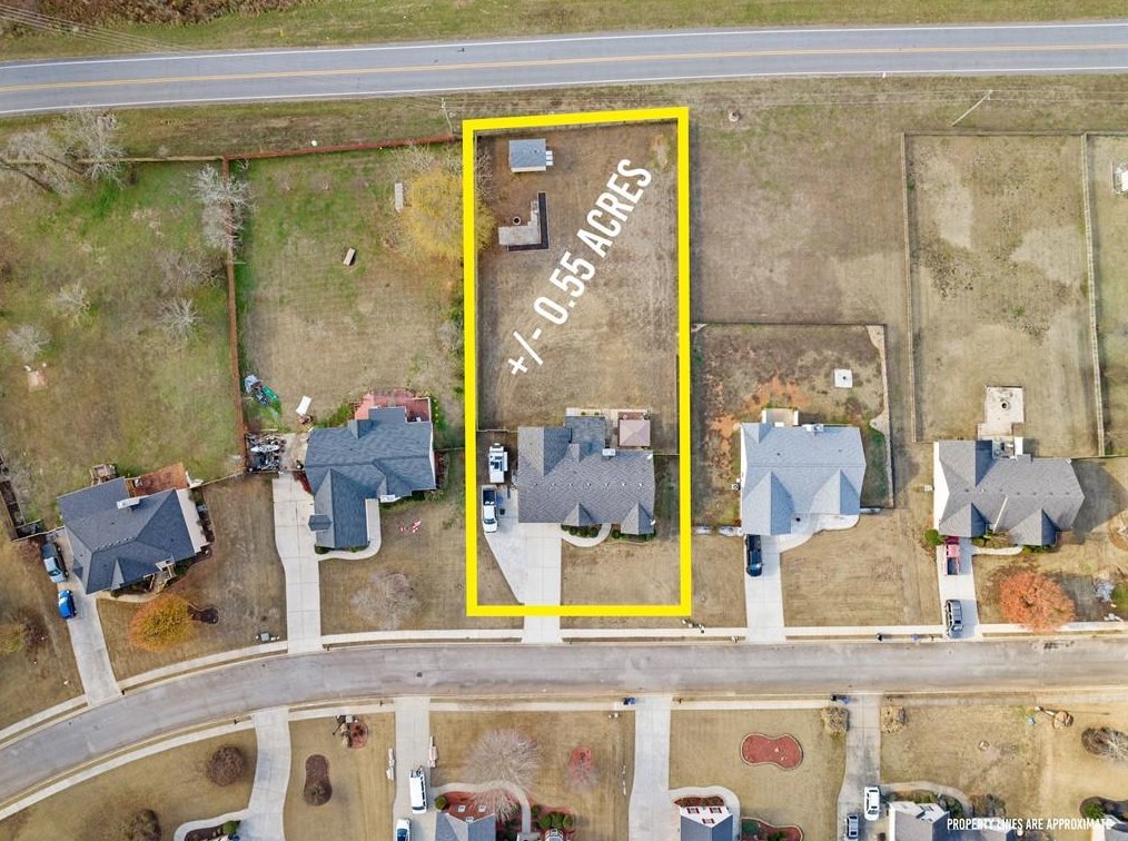931 Jefferson Walk Cir, Jefferson GA  30549-5586 exterior