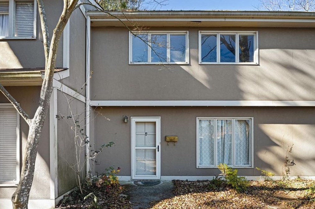 1816 Ashborough Rd Se #b, Marietta, GA 30067
