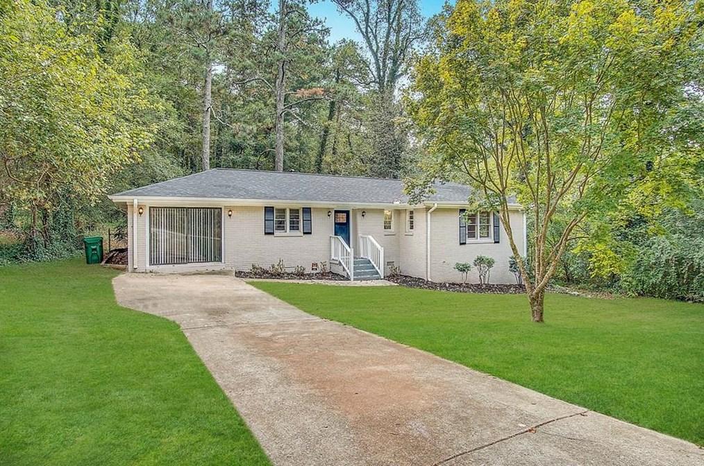 2239 Pinewood Dr, Decatur, GA 30032