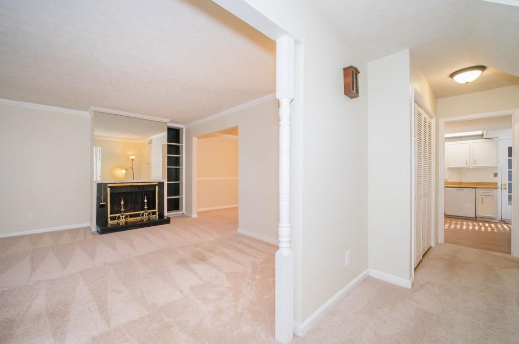 2902 Lavista Way, Decatur GA  30033-1108 exterior