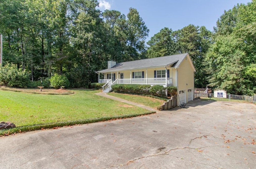 4875 Ivey Ln, Douglasville, GA 30135