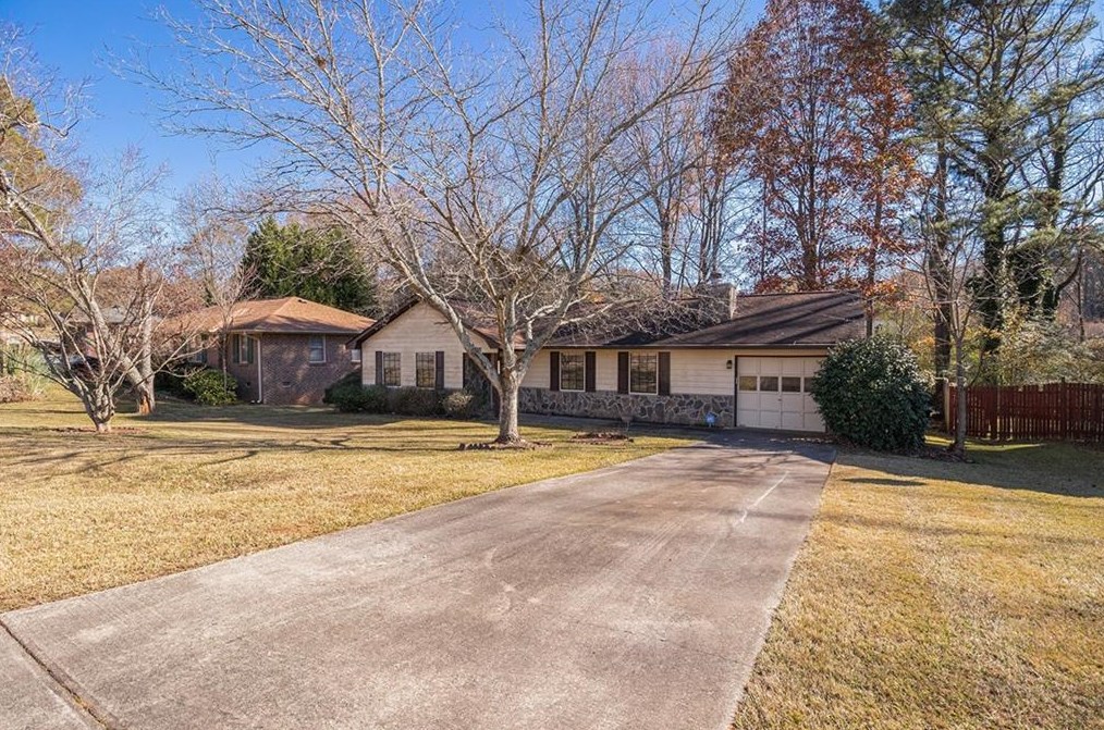 3011 Menlo Park Dr, Rex, GA 30273