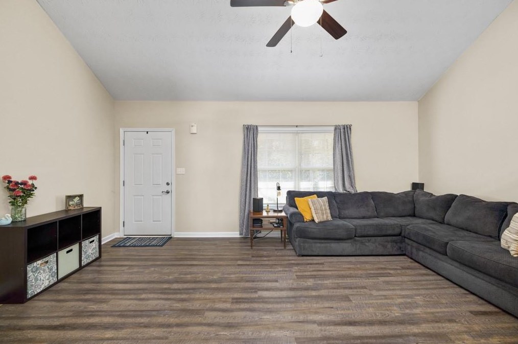 551 Bridgeport Pl, Monroe GA  30655-7817 exterior