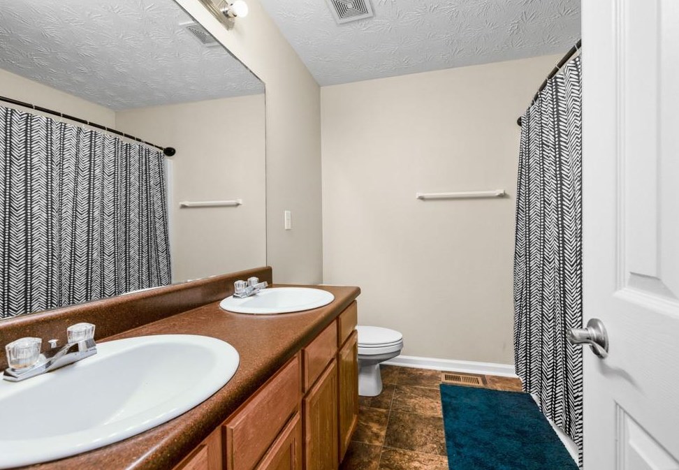 551 Bridgeport Pl, Monroe GA  30655-7817 exterior