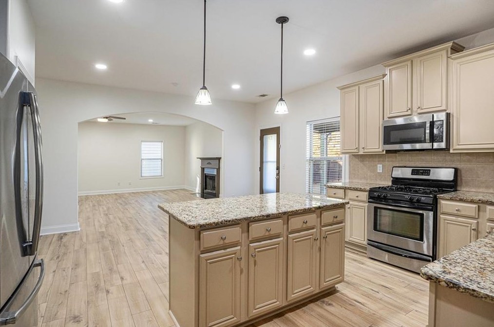 72 Cedarmont Way, Dallas GA  30132-0548 exterior