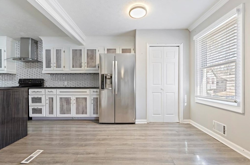 618 Rae Dr, Lawrenceville GA  30044-5641 exterior