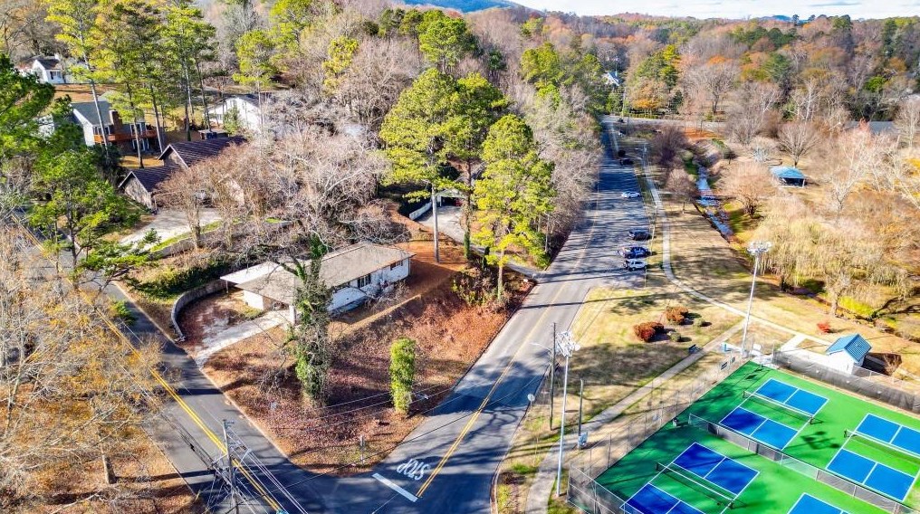 1000 Lakemont Dr, Dalton, GA 30720-5126