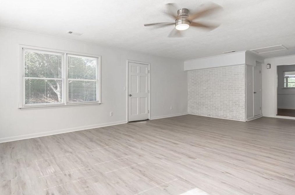 2018 Austin Dr, Decatur GA  30032-6103 exterior