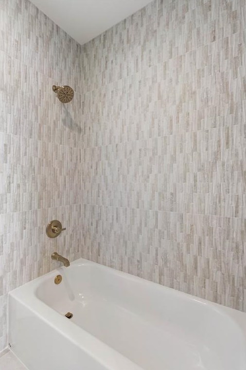 135 Mayfield Cir, Alpharetta GA  30009-1533 exterior