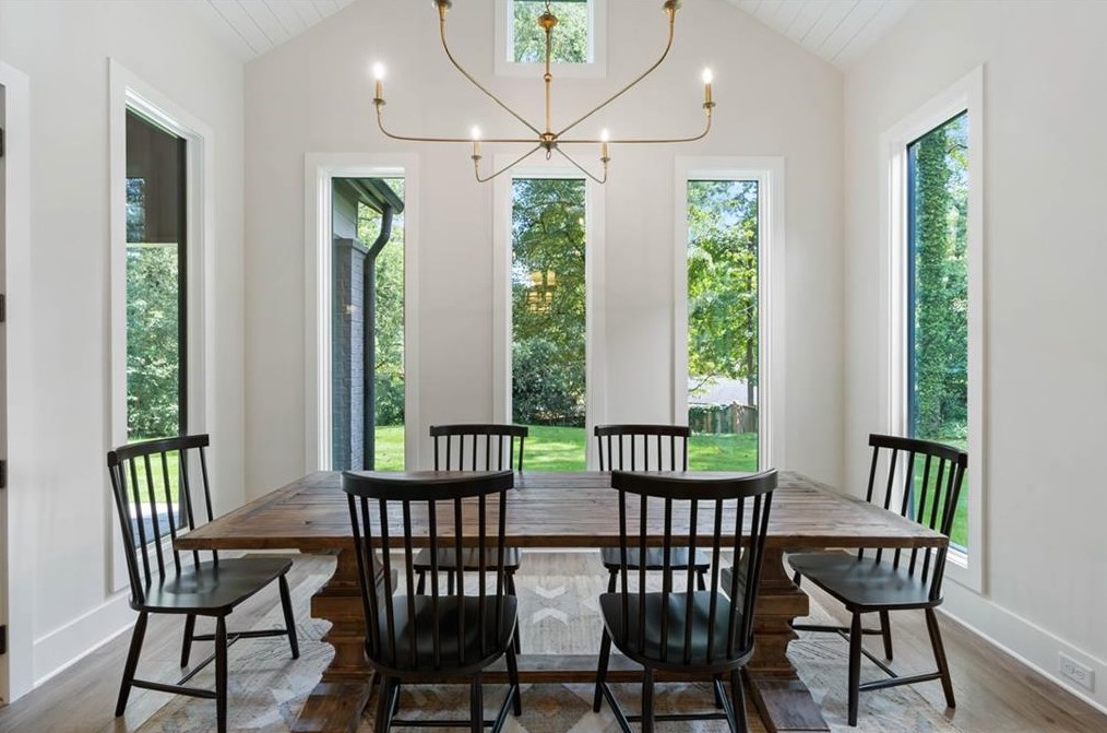 135 Mayfield Cir, Alpharetta GA  30009-1533 exterior