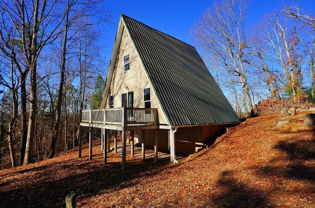 2660 Camp Branch Rd, Ellijay, GA 30540