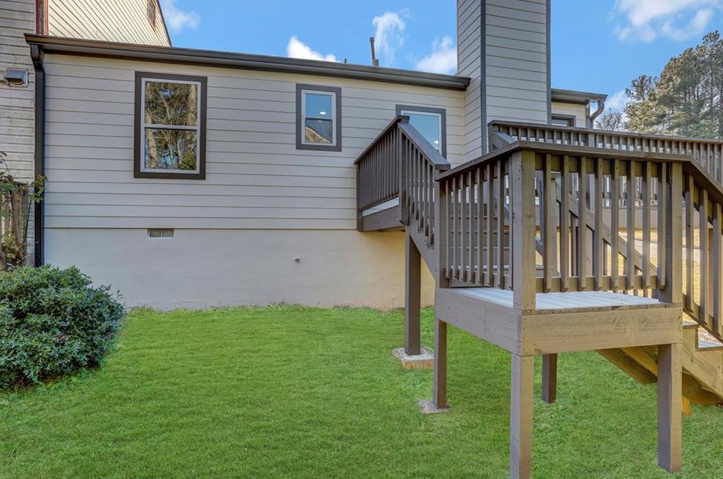 3242 Kingswood Gln, Decatur GA  30034-6709 exterior