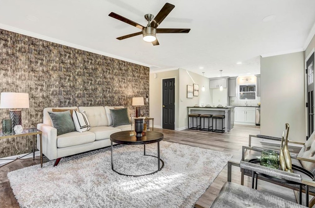 3242 Kingswood Gln, Decatur GA  30034-6709 exterior