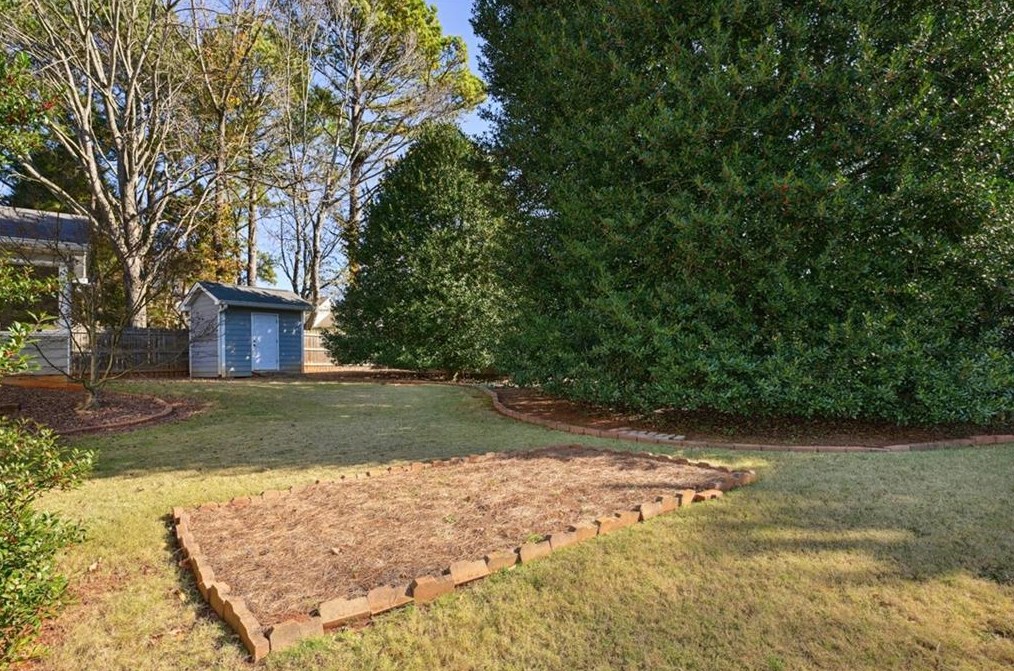 876 Wheatfields Ct, Decatur GA  30030-5306 exterior