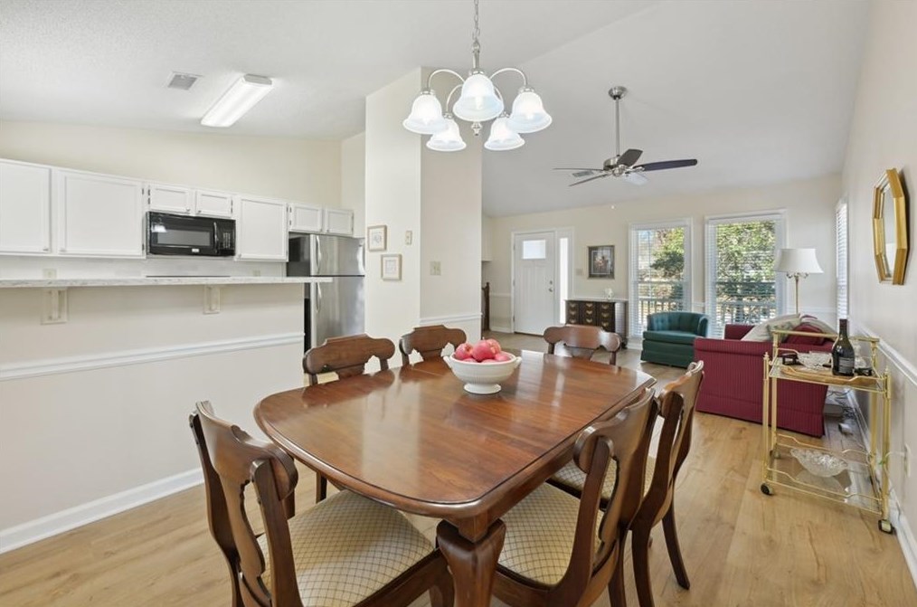 876 Wheatfields Ct, Decatur GA  30030-5306 exterior