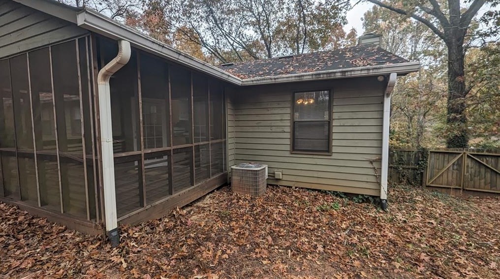 2660 Windridge Dr, Acworth, GA 30102-2225