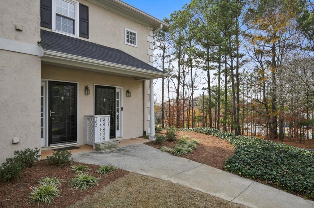 704 Peachtree Frst Ave, Norcross, GA 30092