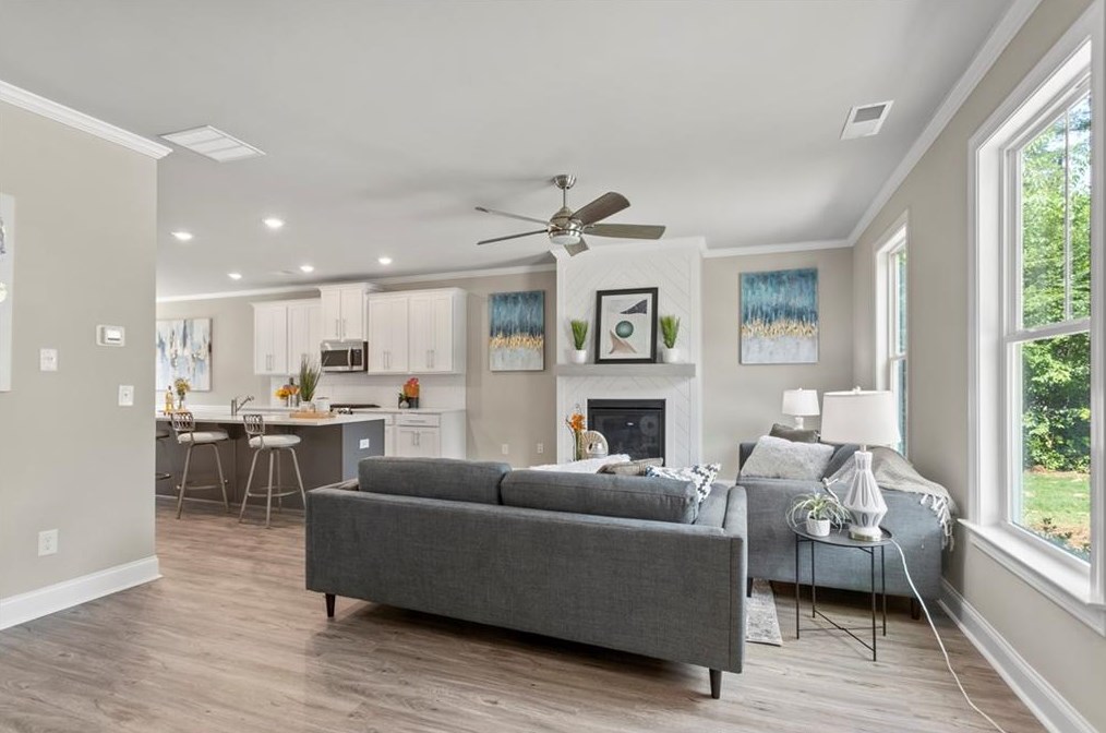 2816 Lincoln Dr, Decatur GA  30033-5810 exterior