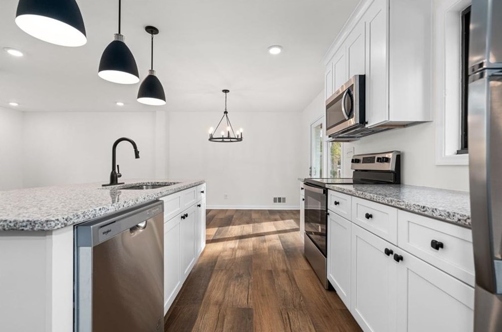 2437 Glendale Dr, Decatur GA  30032-5818 exterior