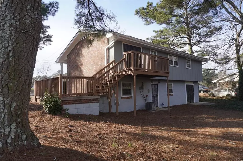 3975 Brookcrest Cir, Decatur, GA 30032