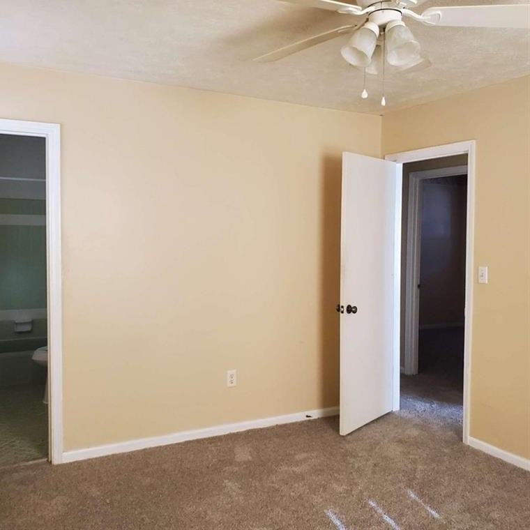 101 Montiego Ct, Lithonia, GA 31028-1326