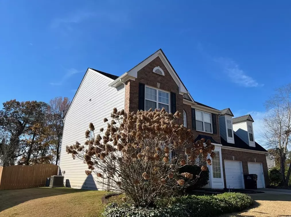 5044 Huntcrest Dr Sw, Mableton, GA 30126