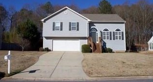 171 Arlington Ln, Commerce, GA 30529