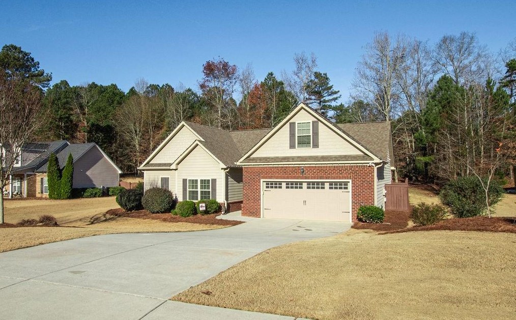 1072 Monticello Dr, Monroe, GA 30655