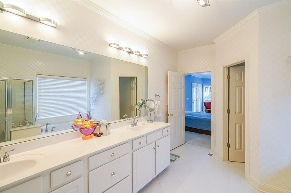 245 Bentwater Dr, Acworth GA  30101-8565 exterior