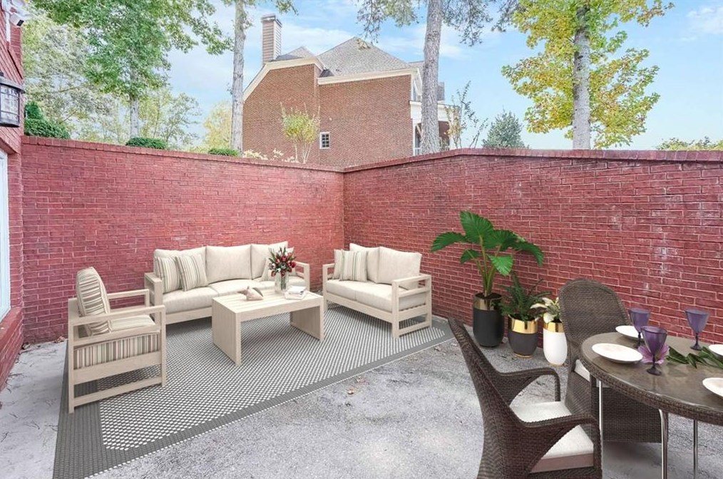 245 Bentwater Dr, Acworth GA  30101-8565 exterior