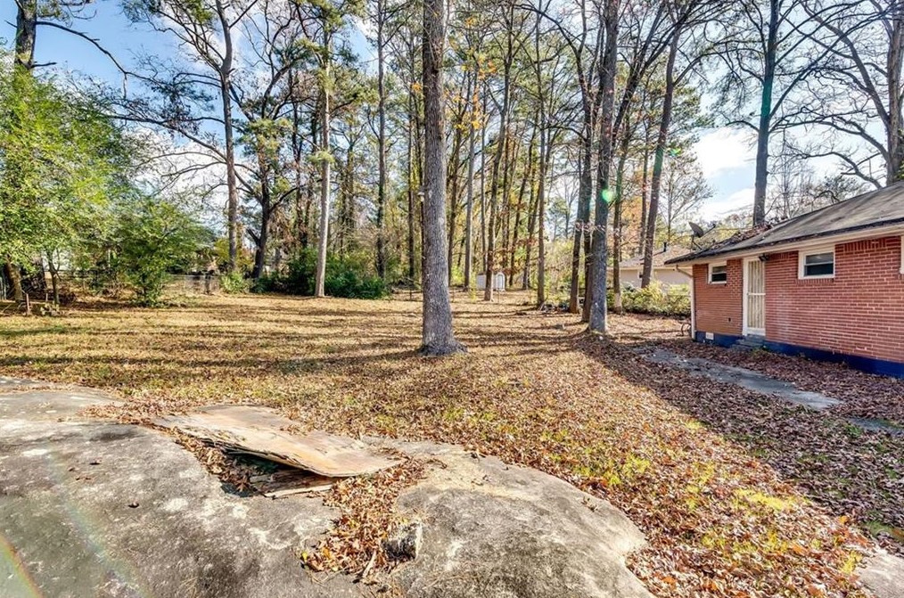 3497 Larkspur Ter, Decatur GA  30032-4842 exterior