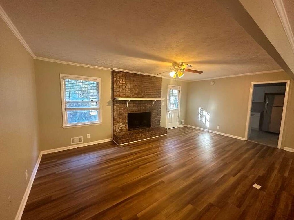 172 Arcado Rd Sw, Lilburn, GA 30047