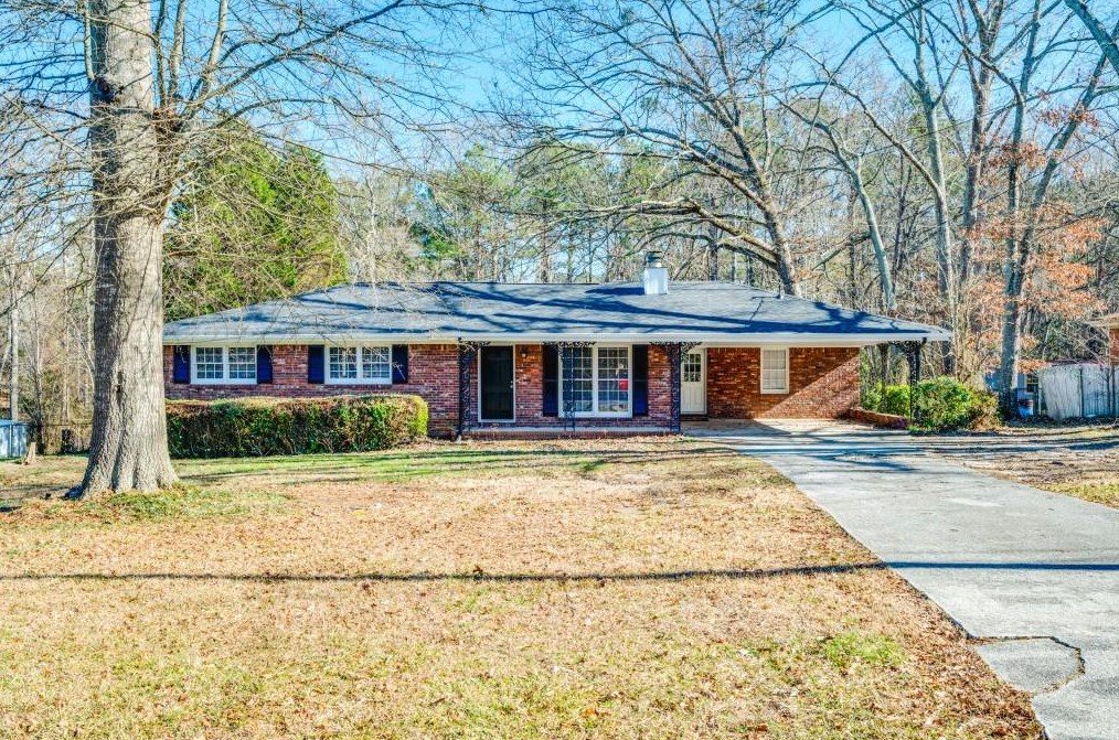 4261 Stanley Dr, Powder Springs, GA 30127-2916