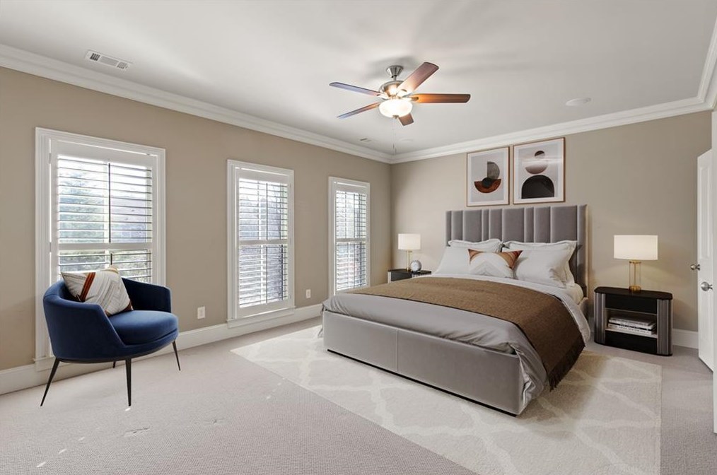 11 Arbor Way Dr, Decatur GA  30030-1300 exterior