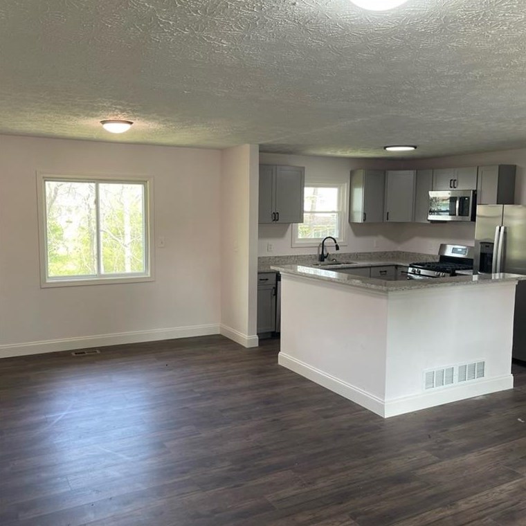 6547 Demere Dr, Morrow, GA 30260