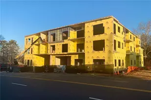 318 Sandy Springs Cir, Atlanta, GA 30328 - Photo 6