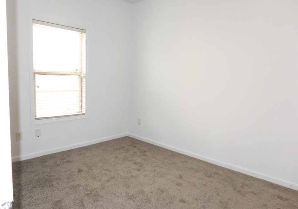 4205 Pearhaven Ln, Gainesville GA 30504-8306 exterior