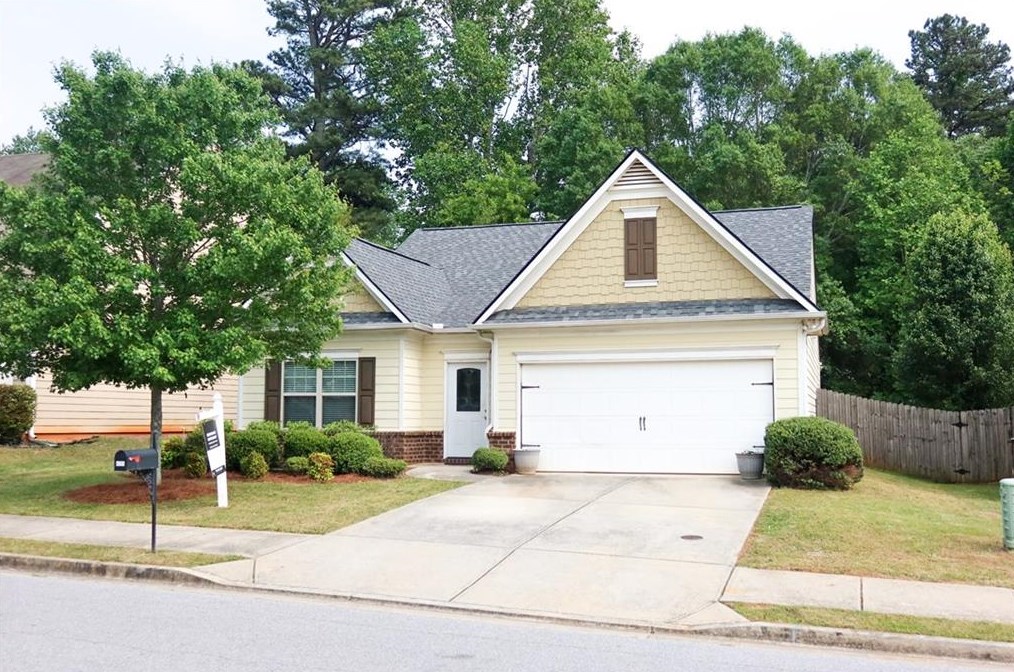 4205 Pearhaven Ln, Gainesville GA 30504-8306 exterior