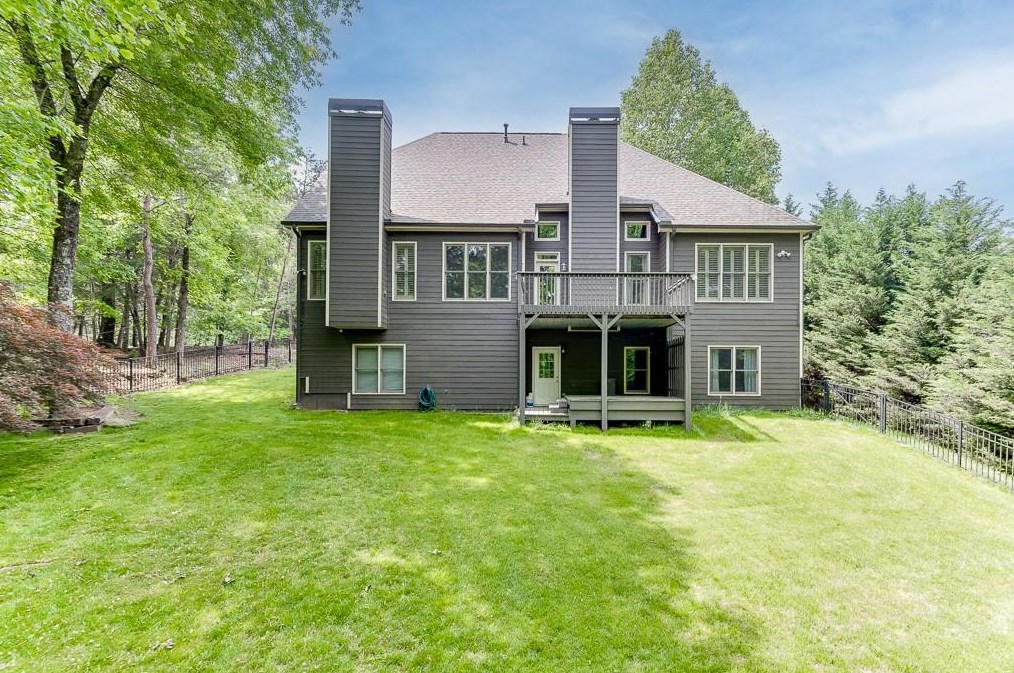 5942 Wellington Ave, Gainesville GA 30506-3444 exterior