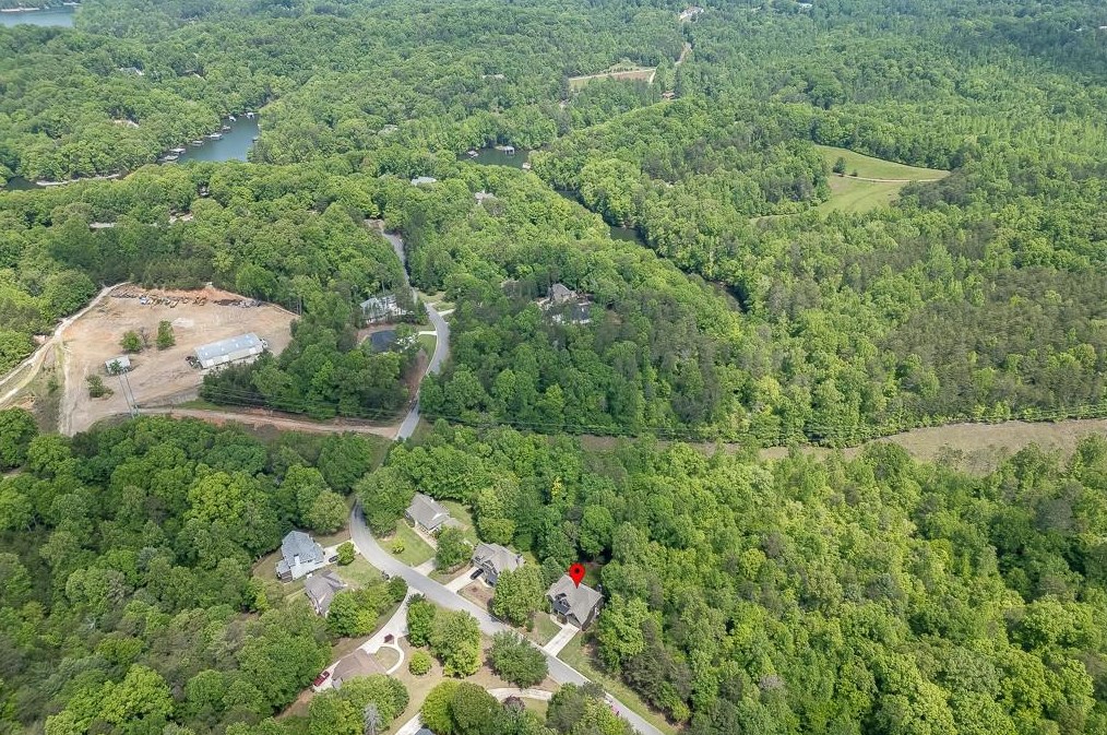 5942 Wellington Ave, Gainesville GA 30506-3444 exterior