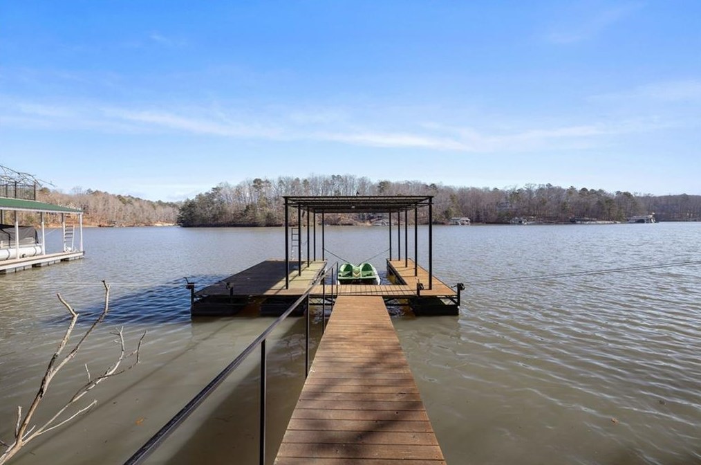 1115 Chestatee Point Trl, Dawsonville, GA 30534-0071
