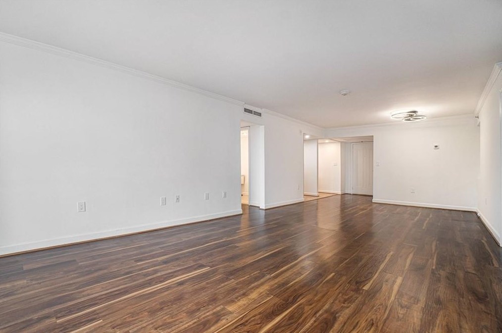 2870 Pharr Ct S Northwest #2305, Atlanta, GA 30305