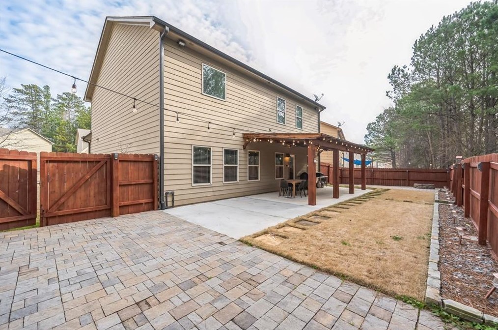 295 Roland Manor Dr, Dacula GA  30019-6578 exterior