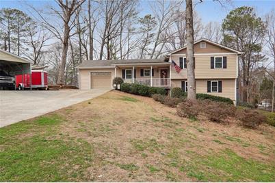 2367 Old Peachtree Road - Photo 1