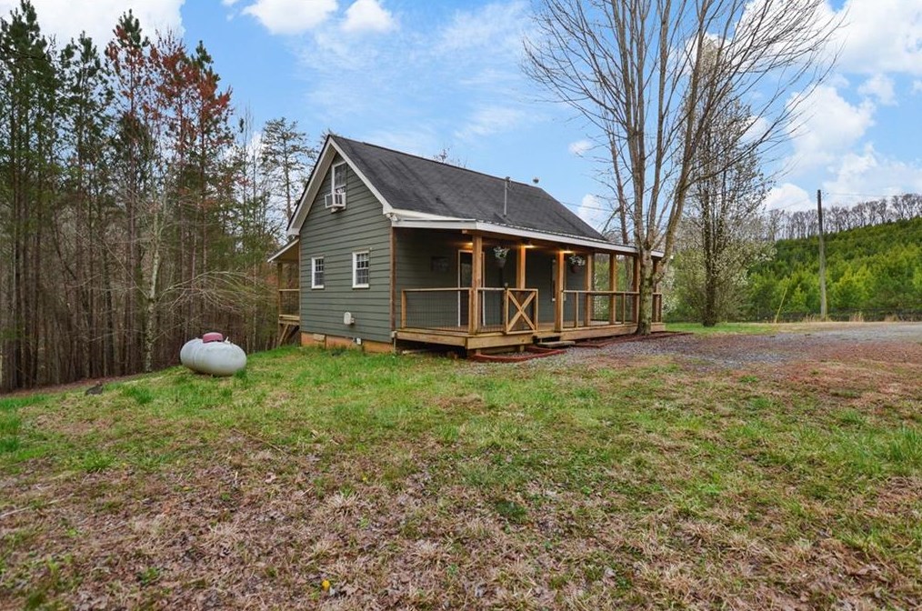 748 Turtle Ridge Rd, Ellijay, GA 30536-4657